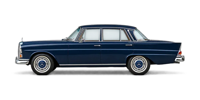 MERCEDES-BENZ HECKFLOSSE