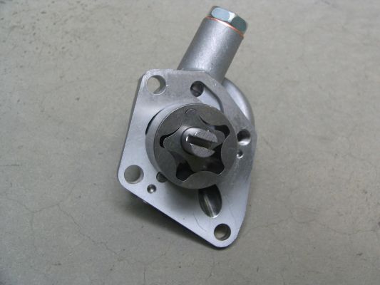 AISIN OPM-002 Oil Pump