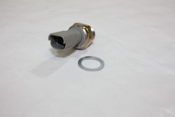 AUTOMEGA 150012010 Oil Pressure Switch