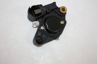 Alternator Regulator AUTOMEGA 150027310