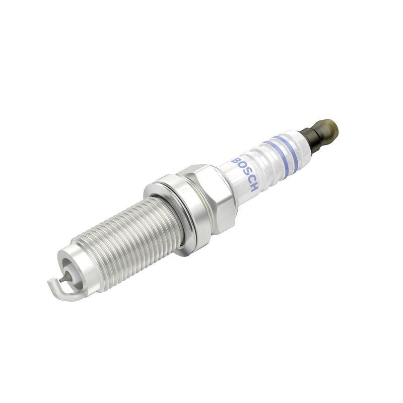 BOSCH 0 242 240 698 Spark Plug