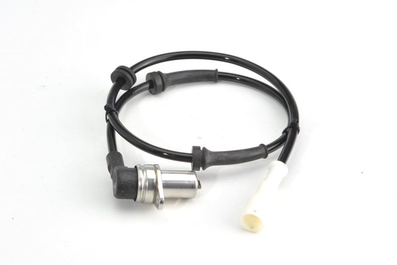 BOSCH 0 265 001 387 Sensor, wheel speed