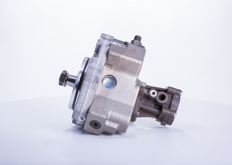 BOSCH 0 445 020 032 High Pressure Pump