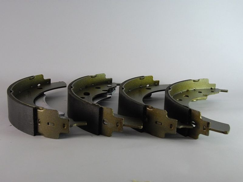 BOSCH 0 986 487 012 Brake Shoe Set