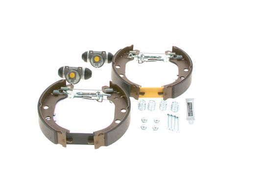 BOSCH 0 204 114 167 Brake Shoe Set