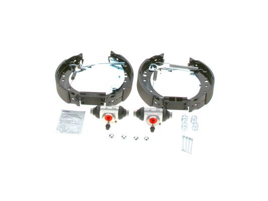 BOSCH 0 204 114 675 Brake Shoe Set