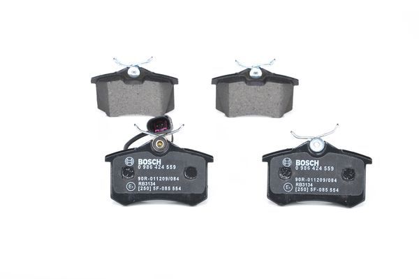 BOSCH 0 986 424 559 Brake Pad Set, disc brake