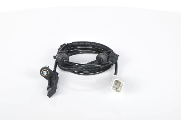 BOSCH 0 986 594 523 Sensor, wheel speed