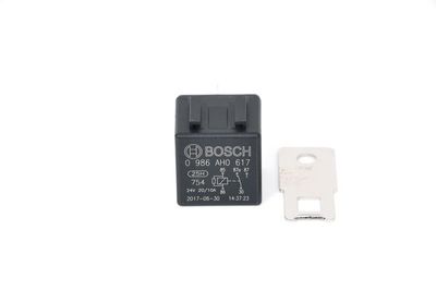 Relay, main current BOSCH 0 986 AH0 617