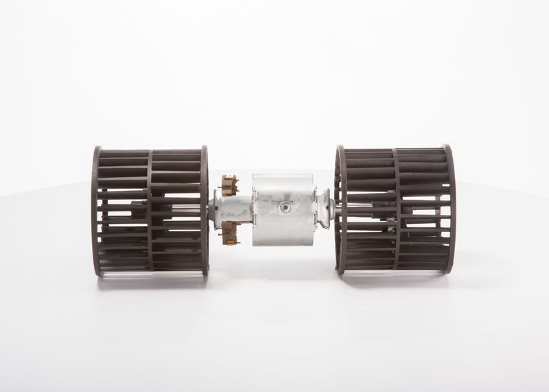 BOSCH 9 130 081 029 Electric Motor, interior blower