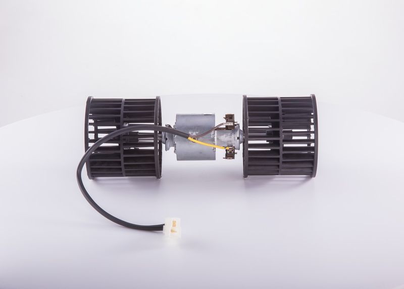 BOSCH 9 130 451 049 Interior Blower