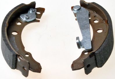 DENCKERMANN B120087 Brake Shoe Set