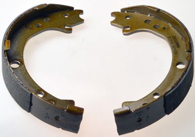 DENCKERMANN B120164 Brake Shoe Set, parking brake