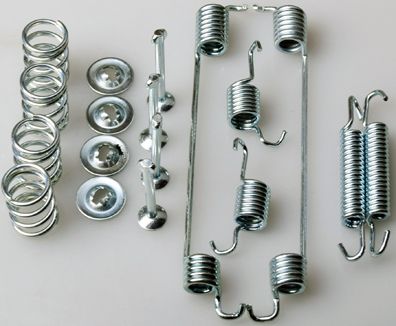 Accessory Kit, brake shoes DENCKERMANN B160102