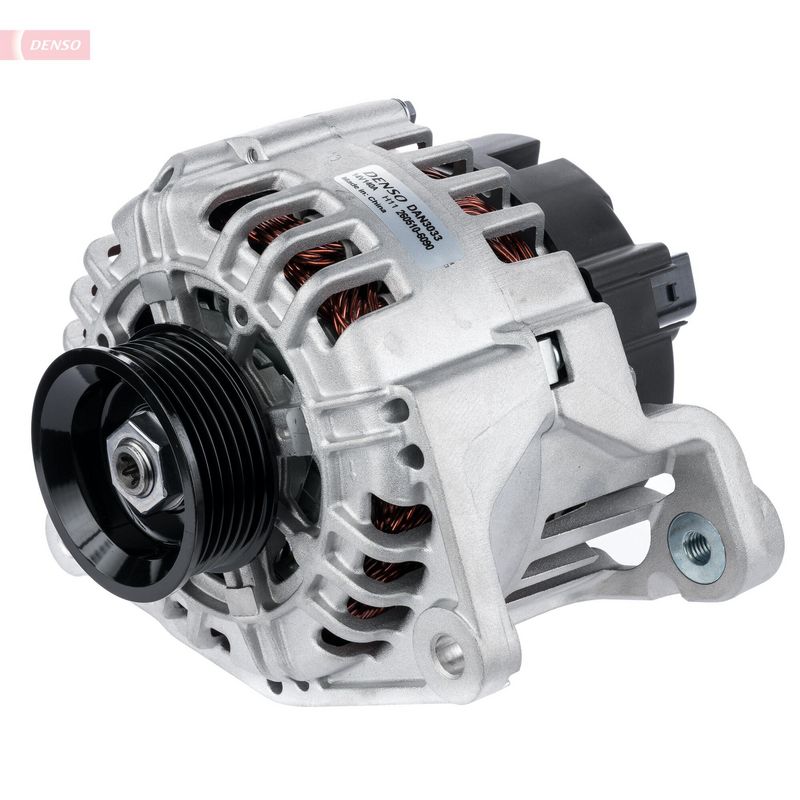 DENSO DAN3033 Alternator