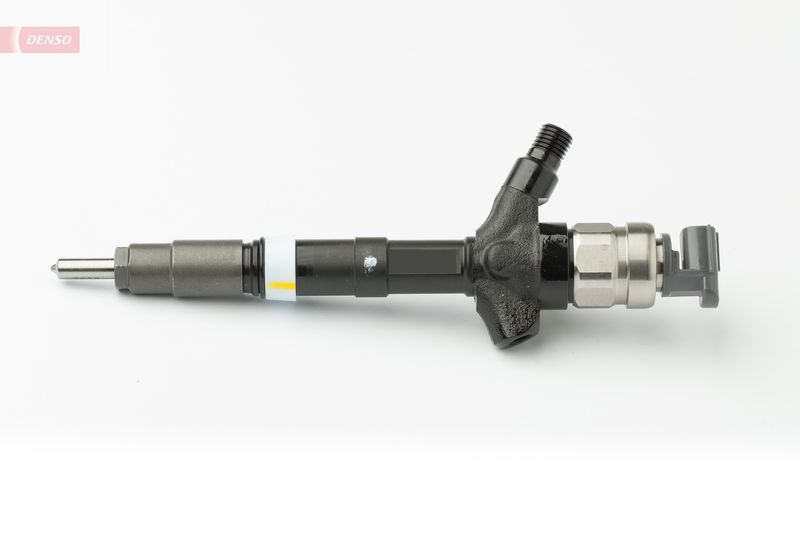 DENSO DCRI107580 Injector Nozzle
