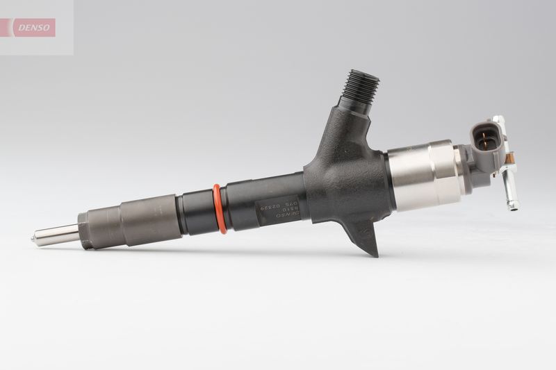 DENSO DCRI108310 Injector Nozzle