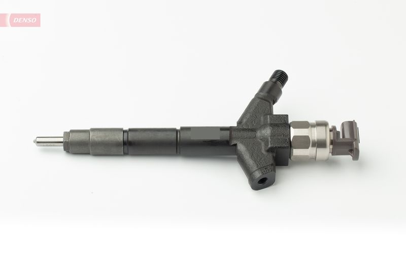DENSO DCRI301050 Injector Nozzle