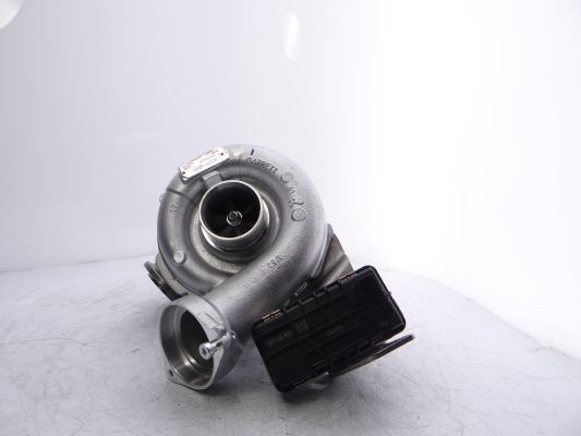 GARRETT 765985-5010W Charger, charging (supercharged/turbocharged)