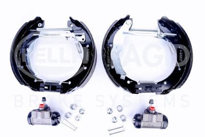 Brake Shoe Set HELLA PAGID 8DB 355 022-411