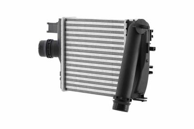 Charge Air Cooler HELLA 8ML 366 471-081