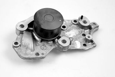 Water Pump, engine cooling HEPU P7741