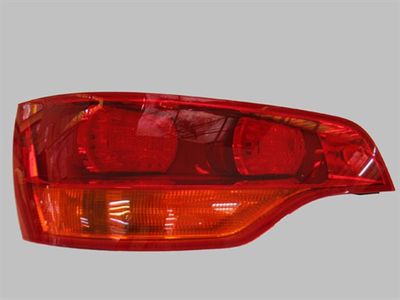 Tail Light Assembly MAGNETI MARELLI 714027330702
