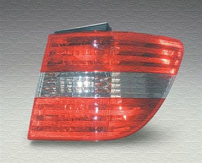 Tail Light Assembly MAGNETI MARELLI 714027520813