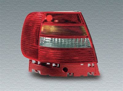 Tail Light Assembly MAGNETI MARELLI 714028990803