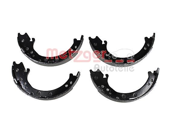 METZGER AUTOTEILE MG 146 Brake Shoe Set, parking brake