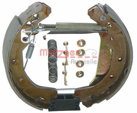 METZGER AUTOTEILE MG 672V Brake Shoe Set