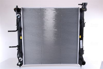 Radiator, engine cooling NISSENS 675057