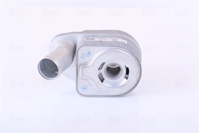 Oil Cooler, engine oil NISSENS 90932