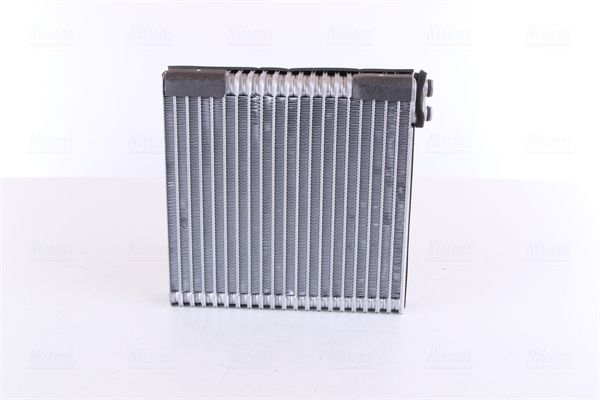 NISSENS 92213 Evaporator, air conditioning