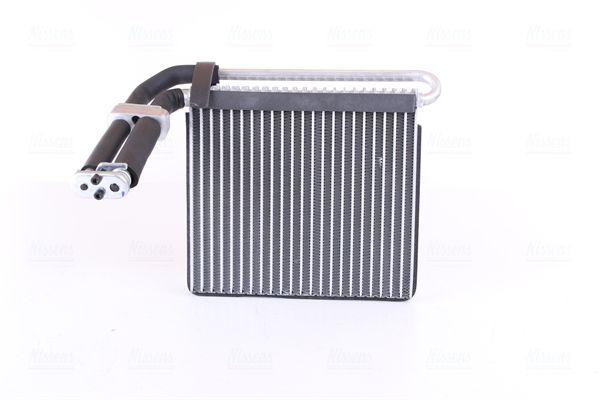 NISSENS 92332 Evaporator, air conditioning
