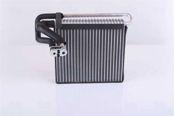 NISSENS 92336 Evaporator, air conditioning