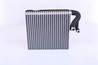 Evaporator, air conditioning NISSENS 92348