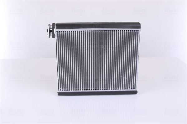 NISSENS 92365 Evaporator, air conditioning