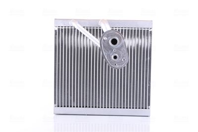 Evaporator, air conditioning NISSENS 92388