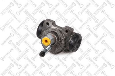 Brake Master Cylinder STELLOX 83-00858-SX