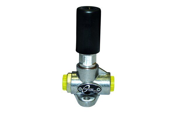 TRUCKTEC AUTOMOTIVE 01.14.048 Pump, fuel pre-supply