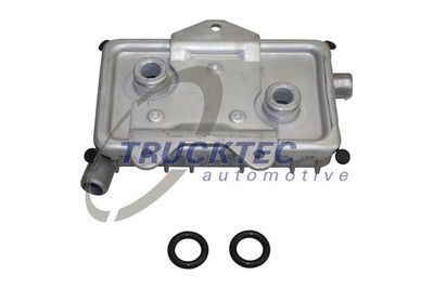 Oil Cooler, engine oil TRUCKTEC AUTOMOTIVE 02.18.061
