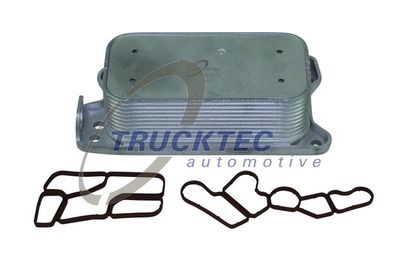 Oil Cooler, engine oil TRUCKTEC AUTOMOTIVE 02.18.130