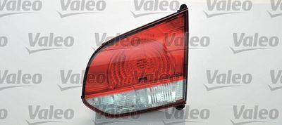 Tail Light Assembly VALEO 043881