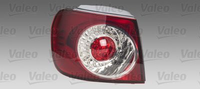 Tail Light Assembly VALEO 044065