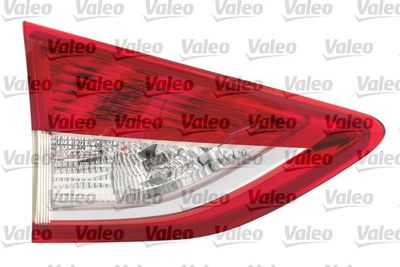 Tail Light Assembly VALEO 044987