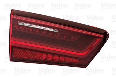 Tail Light Assembly VALEO 047012
