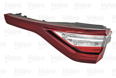 Tail Light Assembly VALEO 047059