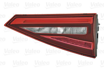 Tail Light Assembly VALEO 047066