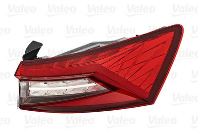 Tail Light Assembly VALEO 047144